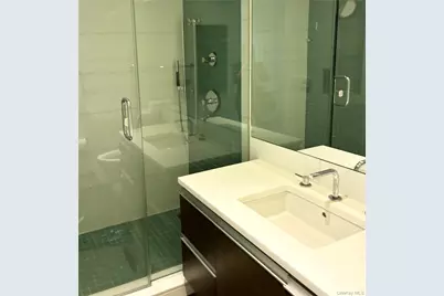 44-15 Purves Street #5A, Long Island City, NY 11101 - Photo 5
