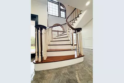 65 Mellow Lane, Jericho, NY 11753 - Photo 3