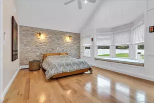 21 Buttonwood Dr, Dix Hills, NY 11746 - Photo 19