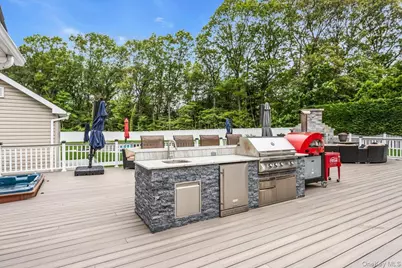 21 Buttonwood Drive, Dix Hills, NY 11746 - Photo 41
