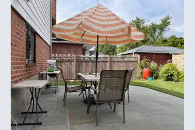 20953 28th Avenue, Bayside, NY 11360 - Photo 7