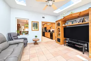 53-31 210th St, Oakland Gardens, NY 11364 - Photo 11