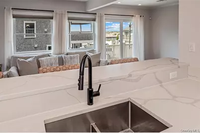 30 Buffalo Avenue, Long Beach, NY 11561 - Photo 7