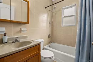 149-50 16th Rd, Whitestone, NY 11357 - Photo 21