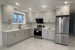 160-31 73rd Ave, Fresh Meadows, NY 11366 - Photo 3