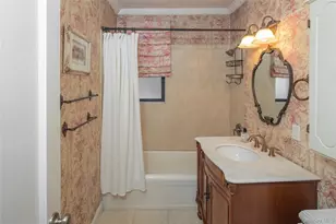 35 Parkview Ave, Bronxville, NY 10708 - Photo 9