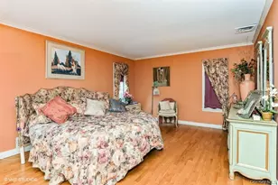 23 Hill House Ln, Glen Head, NY 11545 - Photo 11
