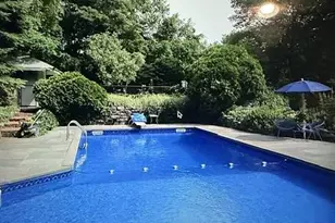 23 Hill House Ln, Glen Head, NY 11545 - Photo 25