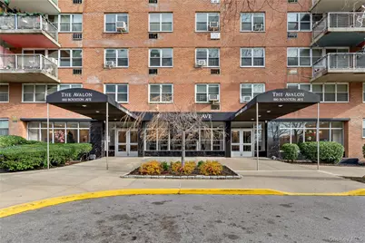 880 Boynton Avenue #1E, Bronx, NY 10473 - Photo 17