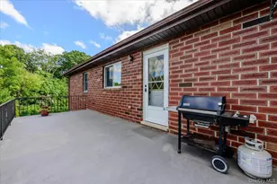 77 W Devonia Ave, Mount Vernon, NY 10552 - Photo 19