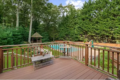7 Faulkner Lane, Dix Hills, NY 11746 - Photo 35