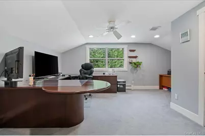 7 Faulkner Lane, Dix Hills, NY 11746 - Photo 31