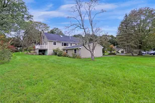 10 Horseshoe Rd, Mount Kisco, NY 10549 - Photo 3
