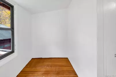 26 Cleveland Street, Valhalla, NY 10595 - Photo 11