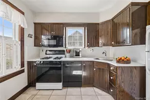 135 Fairfield Ave, Mineola, NY 11501 - Photo 5