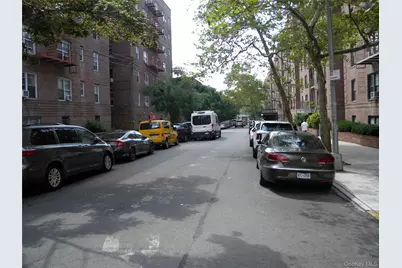 42-25 80th Street #5P, Elmhurst, NY 11373 - Photo 11