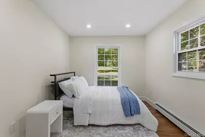 669 Vassar Road, Poughkeepsie, NY 12603 - Photo 11