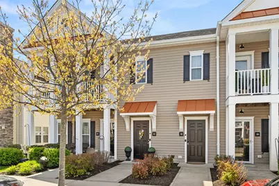 32 Michael Lane, East Islip, NY 11730 - Photo 1