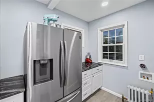 410 Midwood Ave, Bellmore, NY 11710 - Photo 29