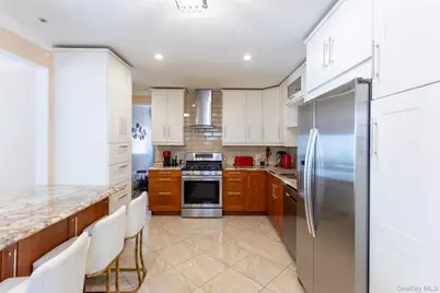 73-35 195th Street, Fresh Meadows, NY 11366 - Photo 7