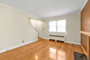 13 Inwood Rd, Glen Cove, NY 11542 - Photo 7