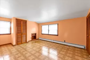 13 Inwood Rd, Glen Cove, NY 11542 - Photo 21