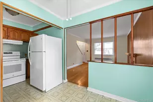 13 Inwood Rd, Glen Cove, NY 11542 - Photo 11