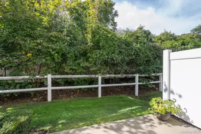 180 Spring Drive, East Meadow, NY 11554 - Photo 23
