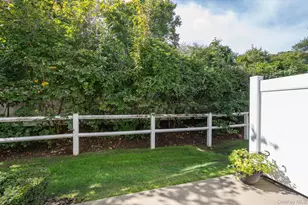 180 Spring Dr, East Meadow, NY 11554 - Photo 23
