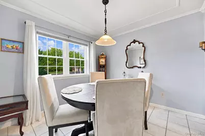 18 Autumn Leaf Court, Montgomery, NY 12549 - Photo 5