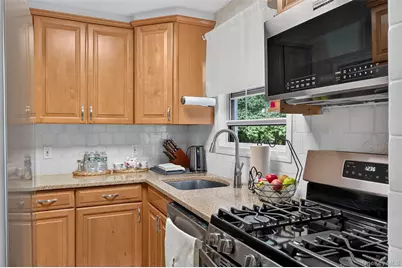 9 Sentry Place #2C, Scarsdale, NY 10583 - Photo 5