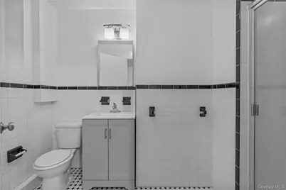 232 Martine Avenue #BD/BC, White Plains, NY 10601 - Photo 11
