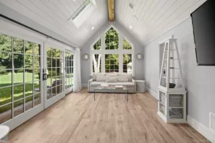 7 Pippin Ln, Lloyd Harbor, NY 11743 - Photo 25