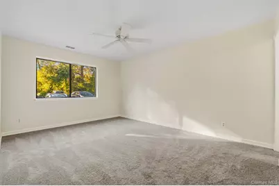 401 Cherry Hill Drive, Poughkeepsie, NY 12603 - Photo 17