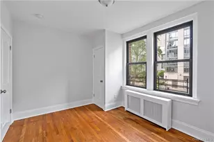250 Martine Ave, White Plains, NY 10601 - Photo 15