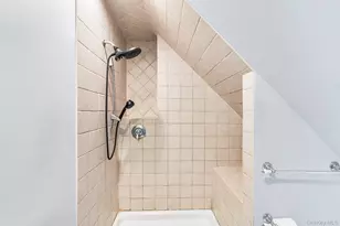 99 W 37th St, Bayonne, NJ 07002 - Photo 23