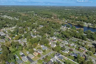 373 Oak St, Patchogue, NY 11772 - Photo 35
