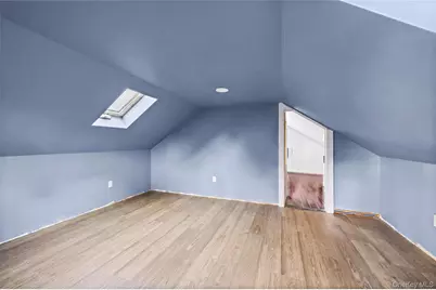 373 Oak Street, Patchogue, NY 11772 - Photo 27