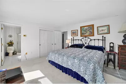 986 Cliff Avenue, Yorktown Heights, NY 10598 - Photo 27
