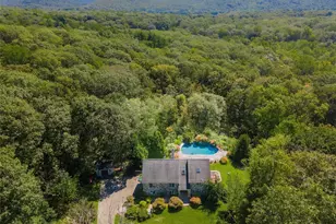 986 Cliff Ave, Yorktown Heights, NY 10598 - Photo 43