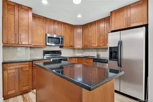 12-32 Diane Pl, Bayside, NY 11360 - Photo 9
