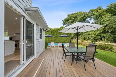 8 Powers Drive, Southampton, NY 11968 - Photo 21