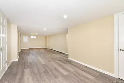 11 Grant Street, Roosevelt, NY 11575 - Photo 21