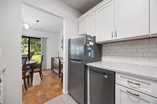 38 Sussex Dr, Yorktown Heights, NY 10598 - Photo 5