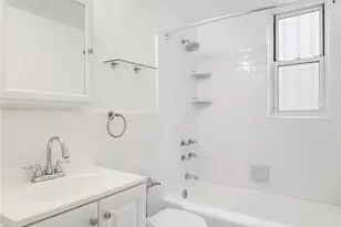 3725 Henry Hudson Pkwy, Bronx, NY 10463 - Photo 11