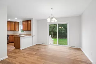 147A Old Country Rd, Speonk, NY 11977 - Photo 11
