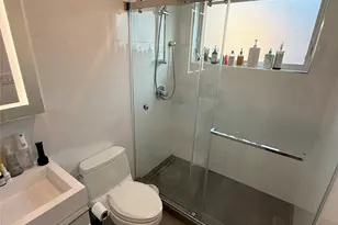 648 E Broadway, Long Beach, NY 11561 - Photo 9