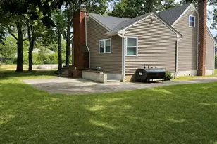 1316 6th St, West Babylon, NY 11704 - Photo 19