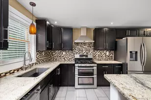 234 Foxhurst Rd, Oceanside, NY 11572 - Photo 9