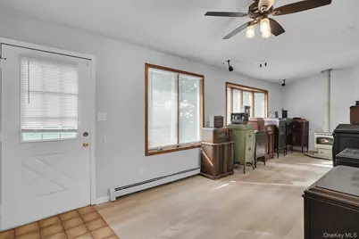 26 Williams Avenue, Holtsville, NY 11742 - Photo 19